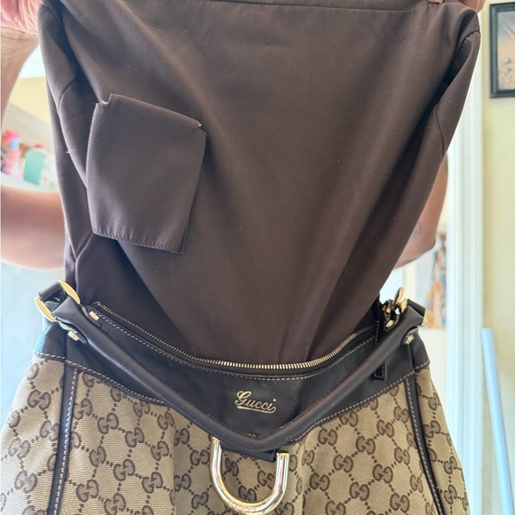 Gucci Tan and Black Shoulder Bag - Picture 8 of 11